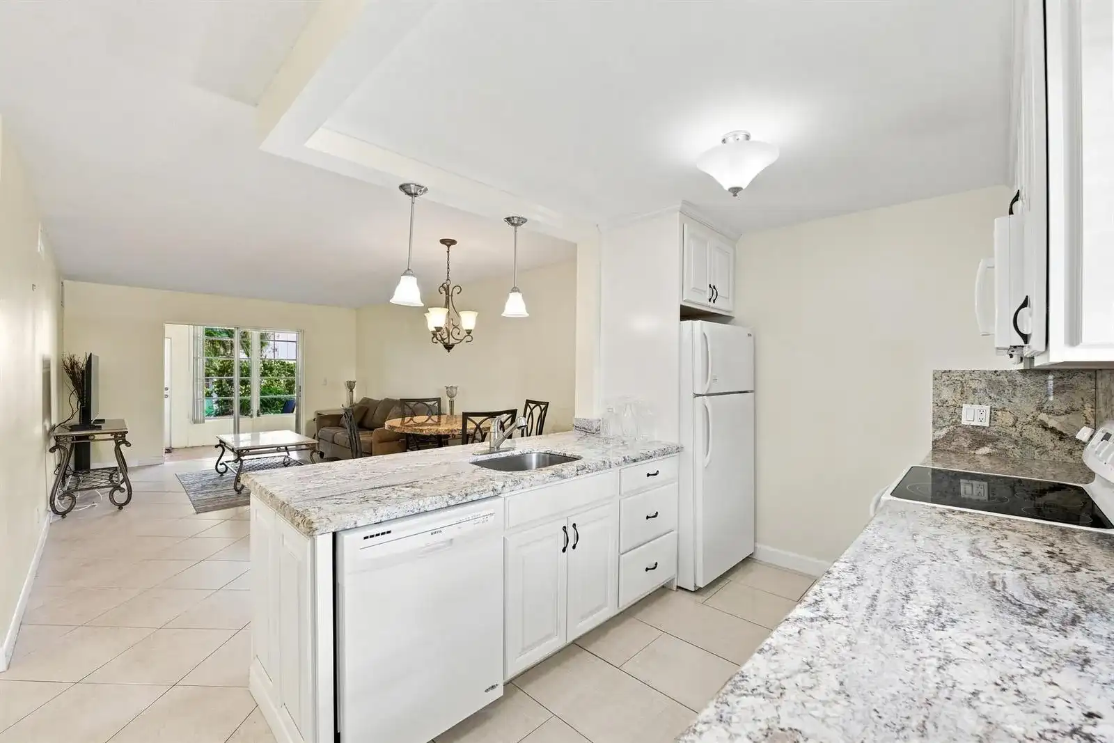 2223 NE 1st Court # 101, Boynton Beach FL 33435