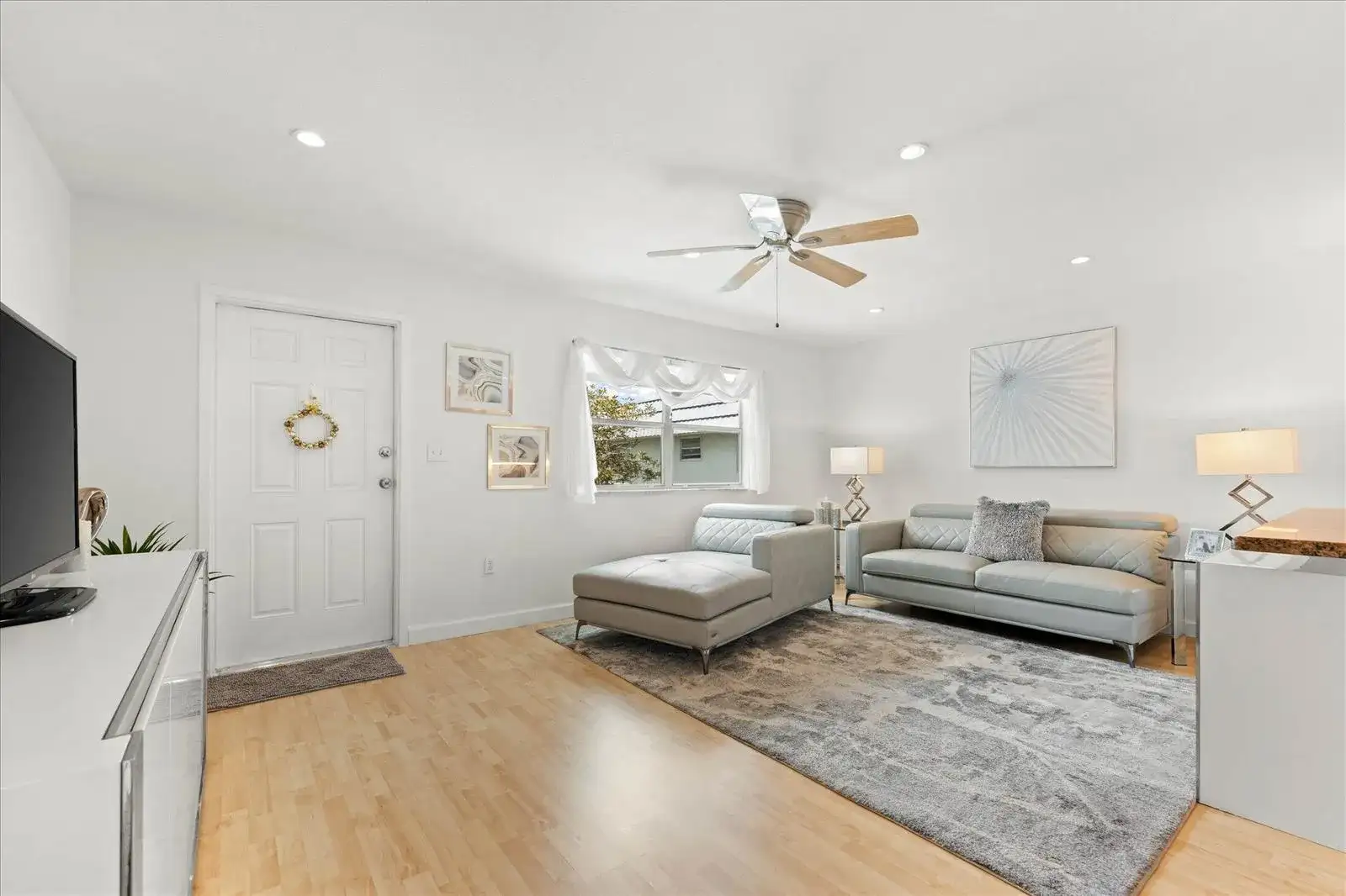 334 Tuscany F, Delray Beach FL 33446 photo 2