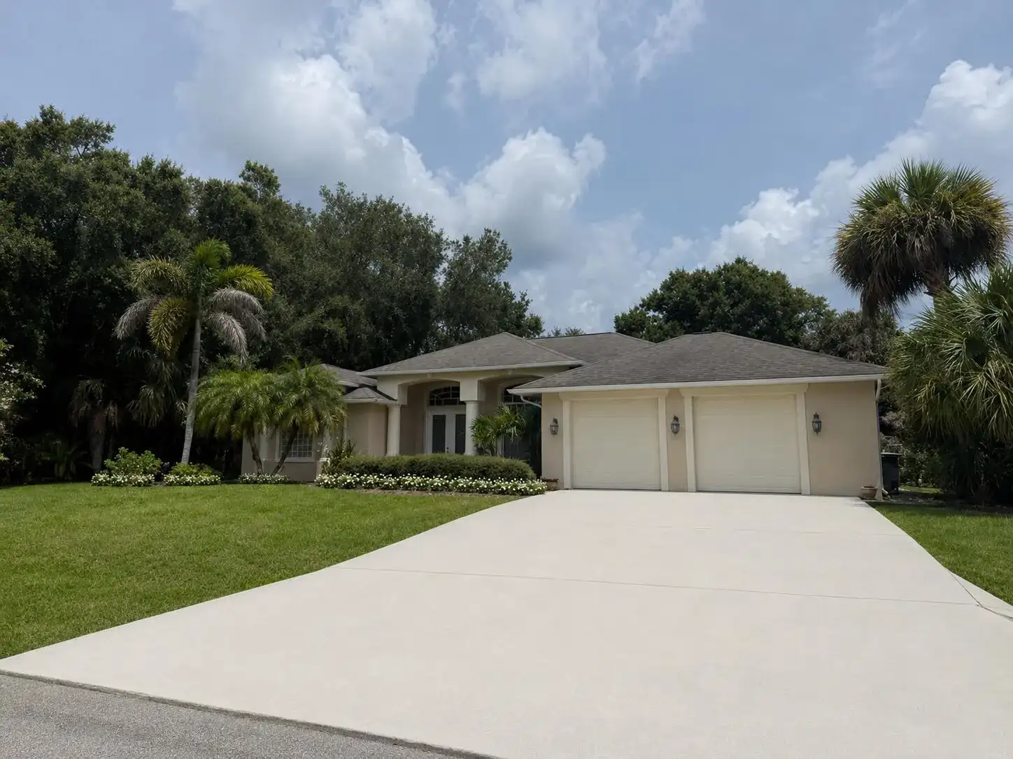 2108 Winding Creek Lane, Fort Pierce FL 34981 photo 3