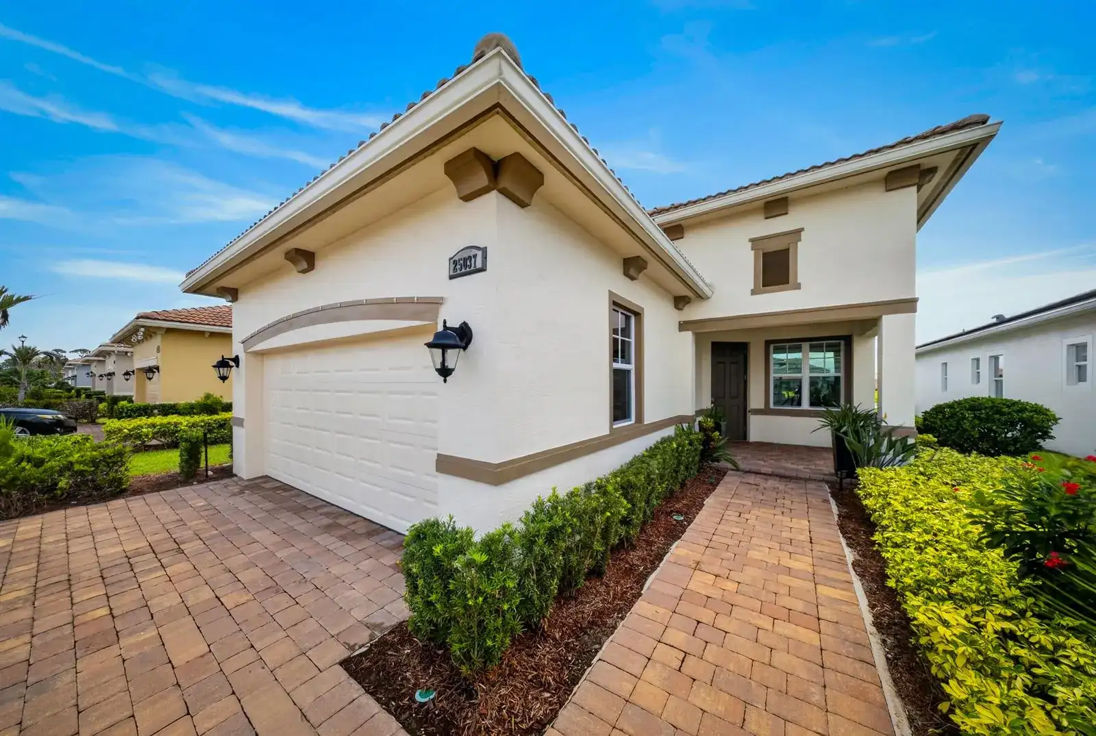 25037 SW Alberti Way, FL 34986 photo 2