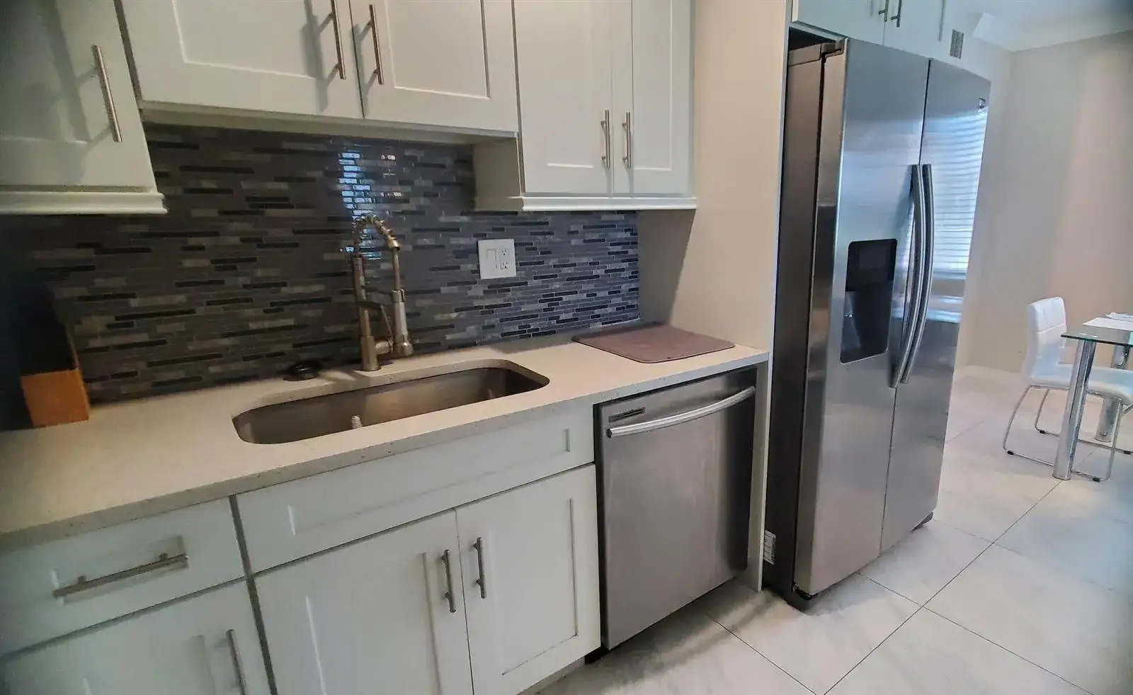 999 Normandy U, Delray Beach FL 33484 photo 3