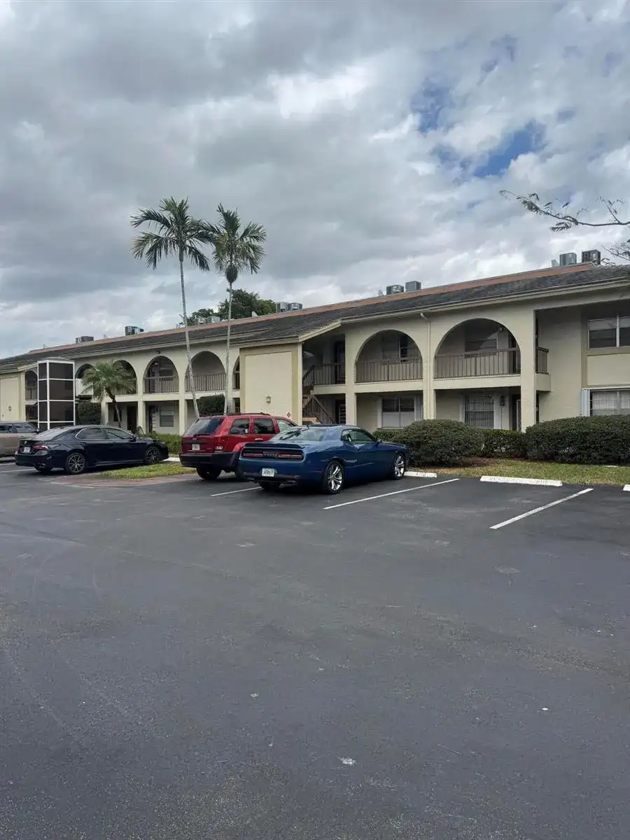 2601 NASSAU Bend # C2, Coconut Creek FL 33066