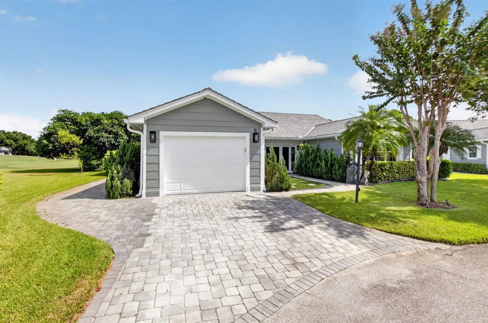 11 HOLLY, Boynton Beach FL 33436 photo 2