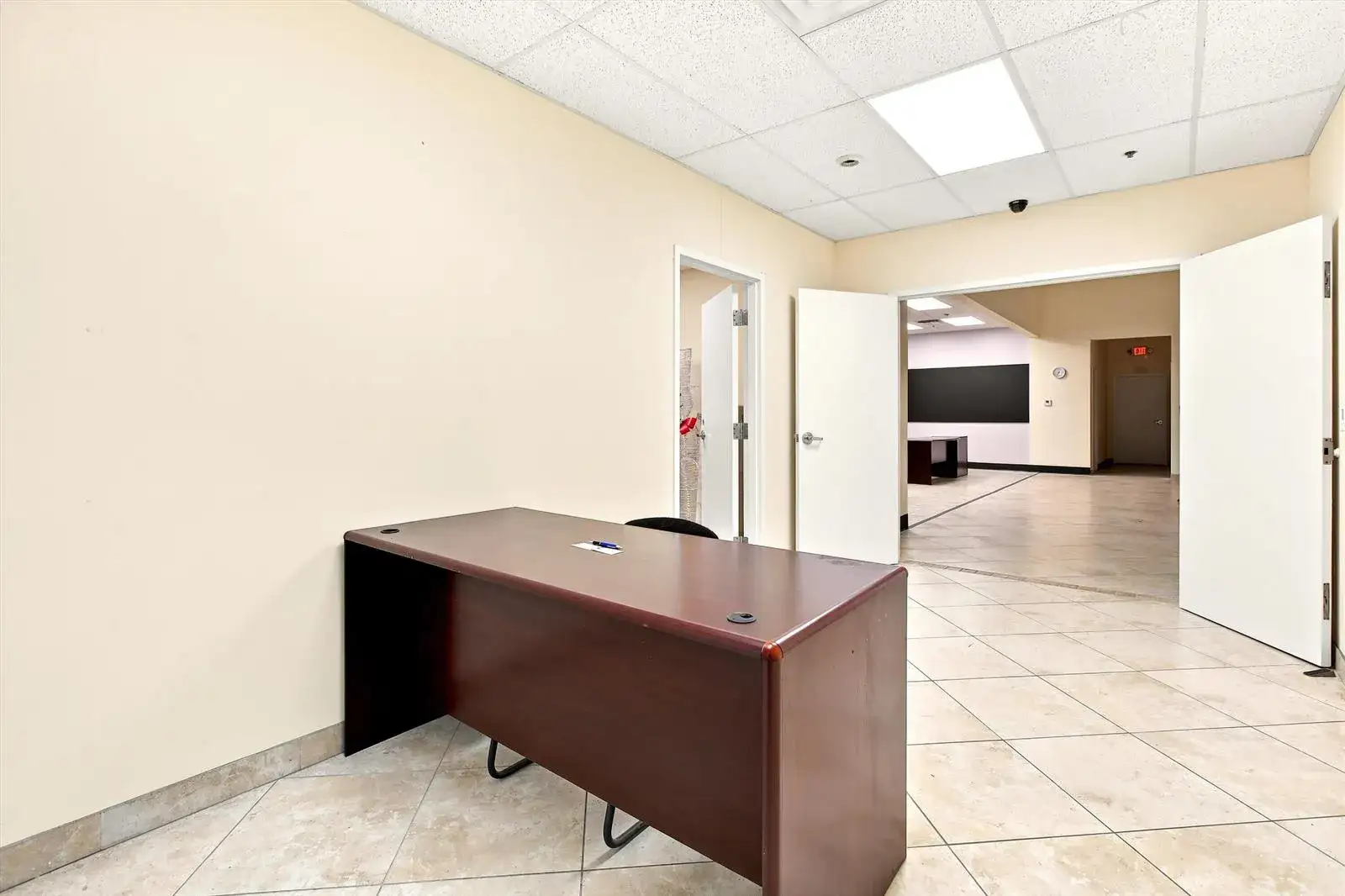 2721 NW 19th Street, Pompano Beach FL 33069 photo 4