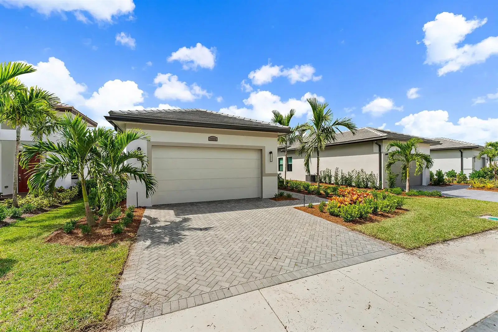 9333 SW Pepoli Way, Port St. Lucie FL 34987 photo 2