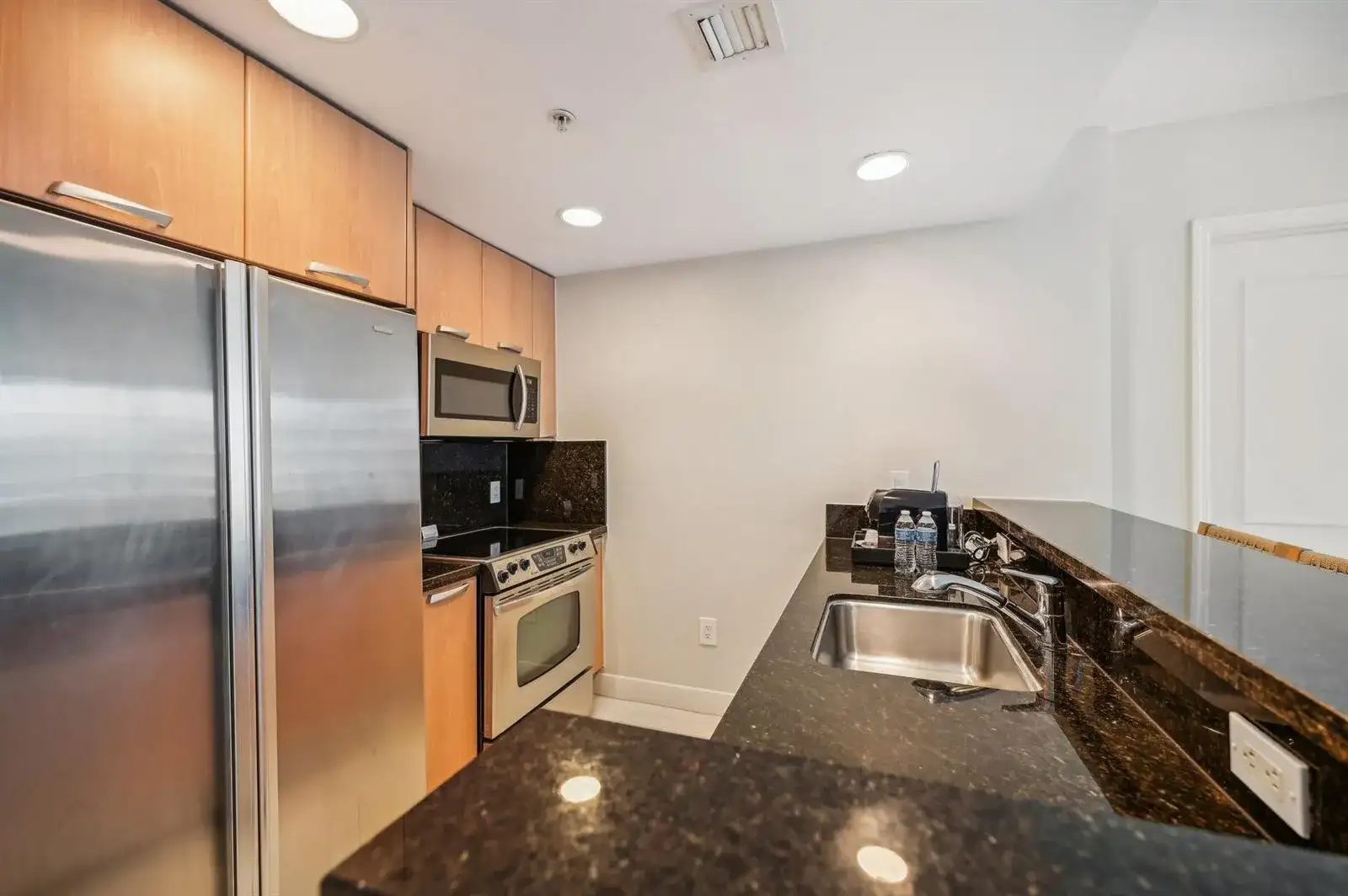 505 N FORT LAUDERDALE BEACH Boulevard # 813, Fort Lauderdale FL 33304 photo 5
