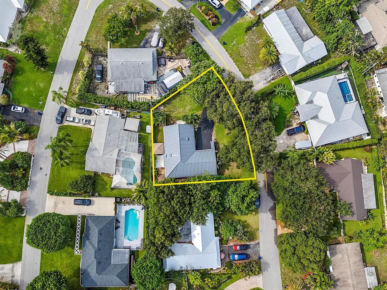 119 W NORFOLK Road, Jupiter FL 33469 photo 3