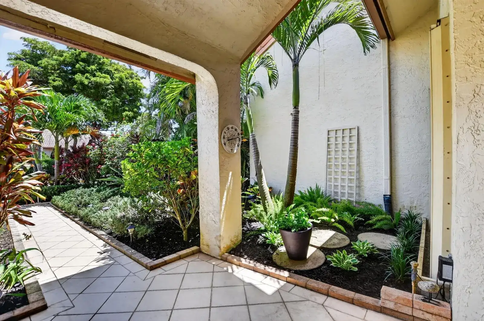 23309 WATER Circle, Boca Raton FL 33486 photo 4