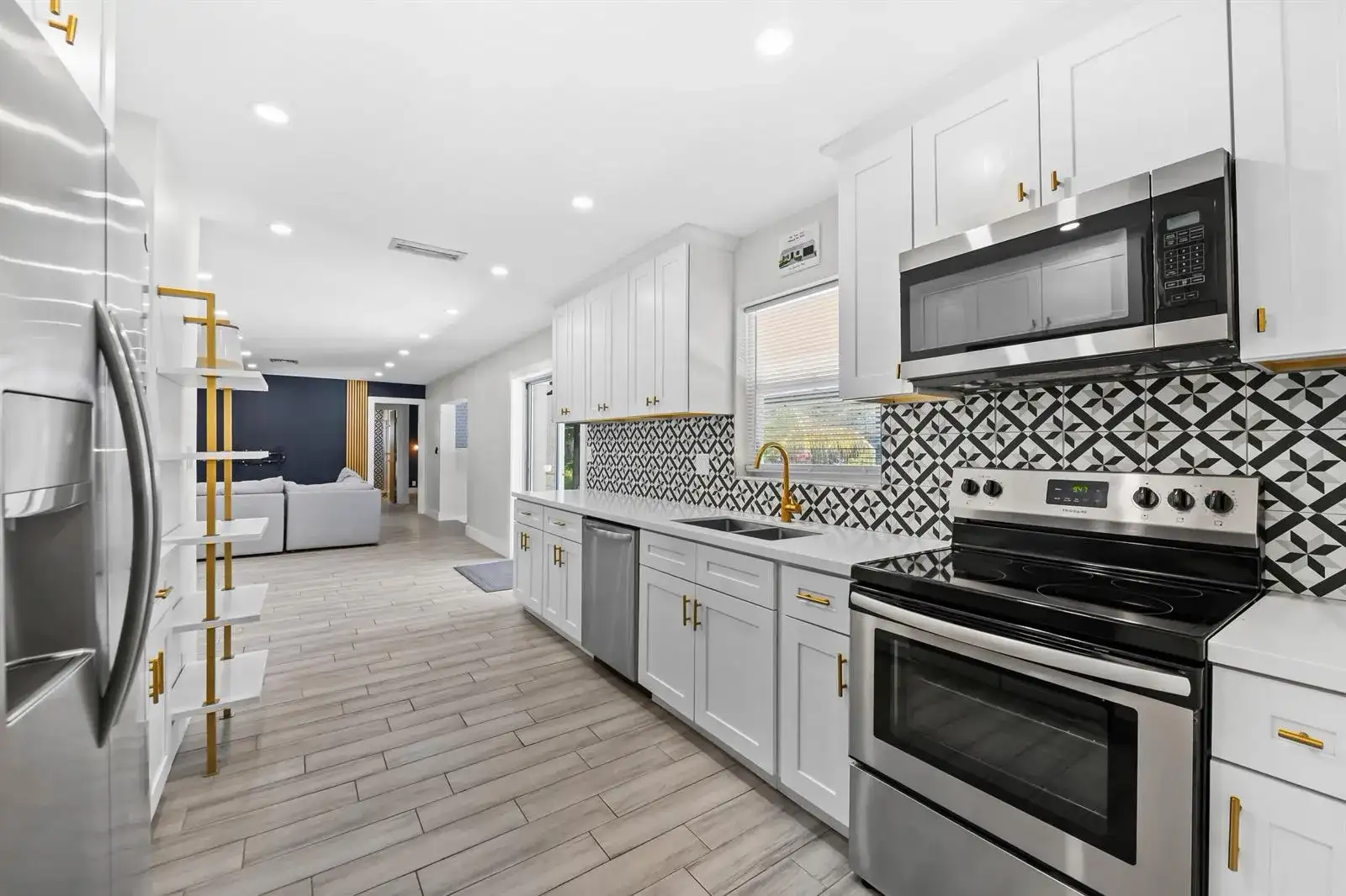 1226 SE 14TH Street, Deerfield Beach FL 33441 photo 3