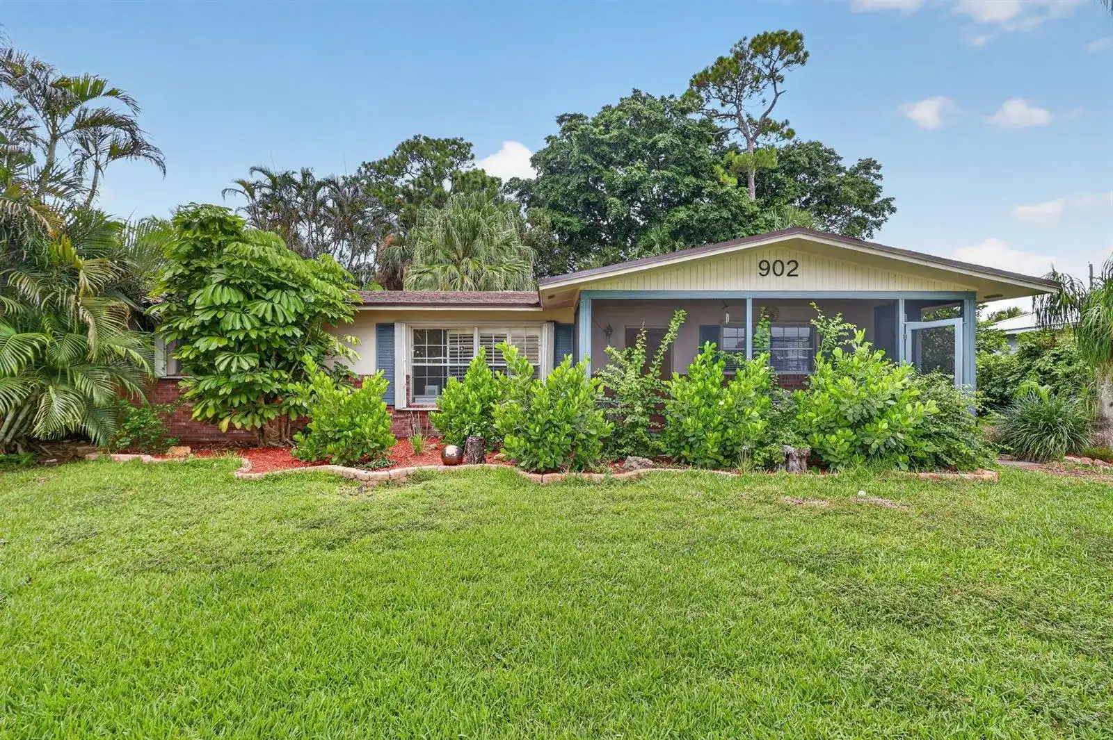 902 SE OCEAN Avenue, Stuart FL 34996