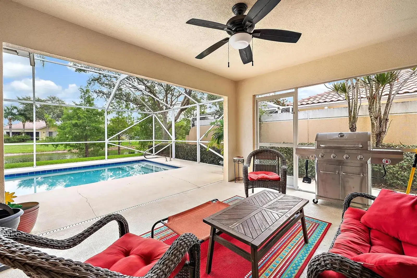 8229 Saint Johns Court, Wellington FL 33414 photo 2