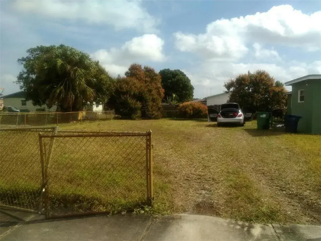 2951 NW 208TH Terrace, Miami Gardens FL 33056