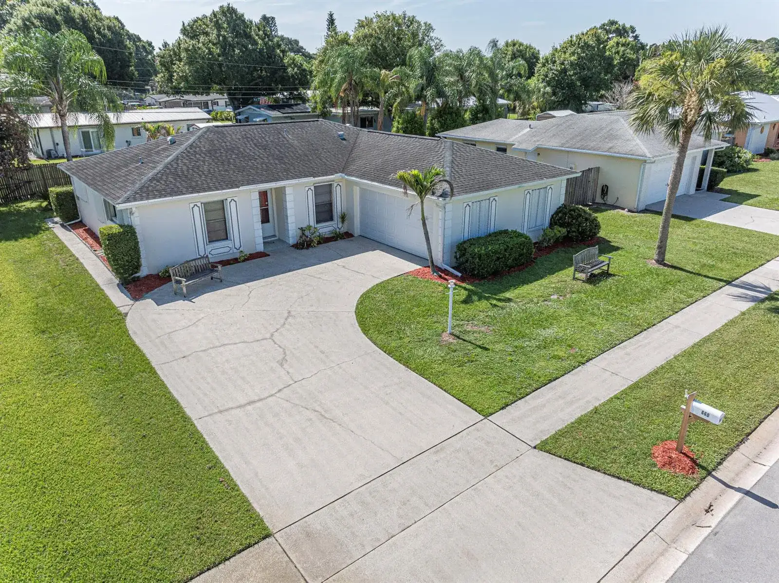 660 26TH Court, Vero Beach FL 32962 photo 4