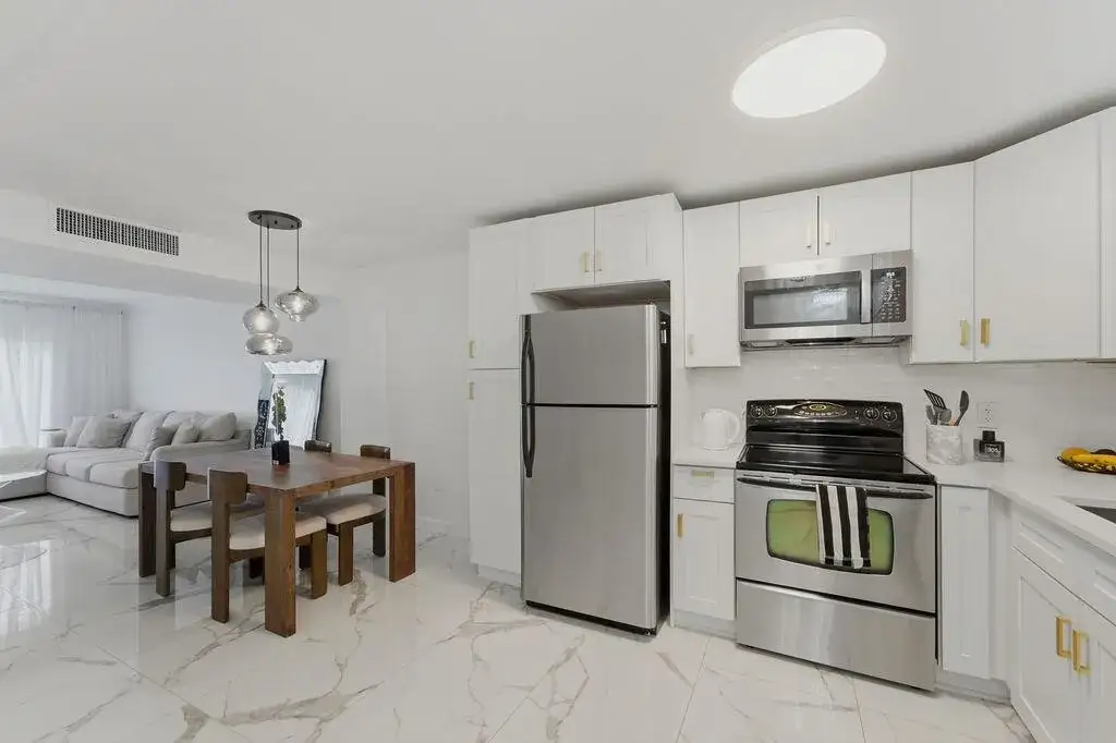 809 W Oakland Park Boulevard # K2, Oakland Park FL 33311