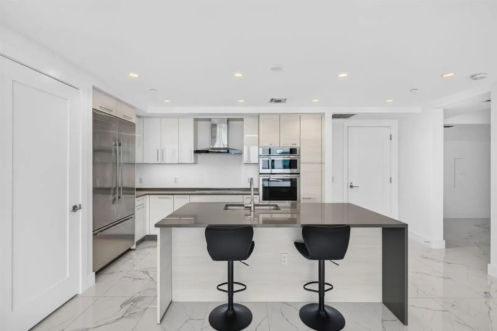 100 E Las Olas Boulevard # 1902, Fort Lauderdale FL 33301 photo 4
