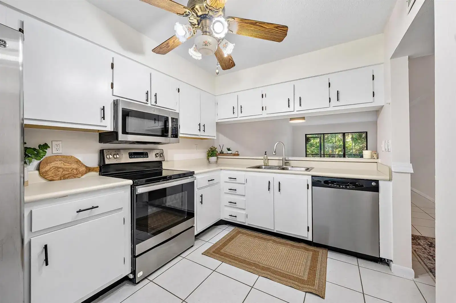 1901 Sabal Ridge Court # D, Palm Beach Gardens FL 33418 photo 4