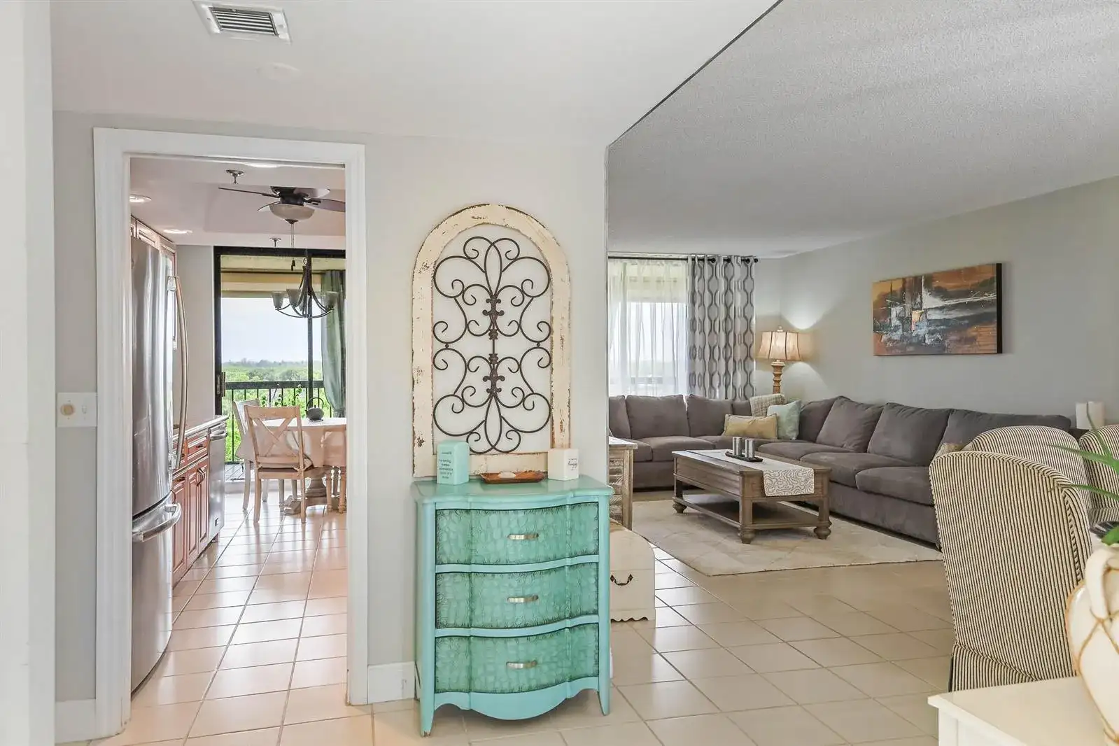 5279 S FOUNTAINS Drive S # 703, Lake Worth FL 33467 photo 5