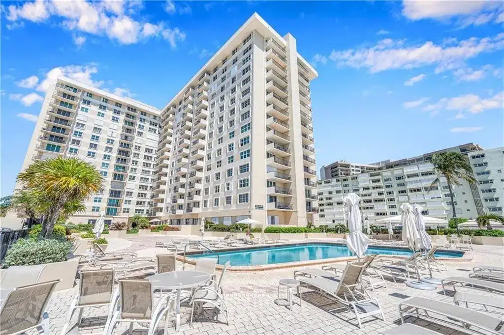 1900 S OCEAN Boulevard # 6J, Lauderdale By The Sea FL 33062 photo 2