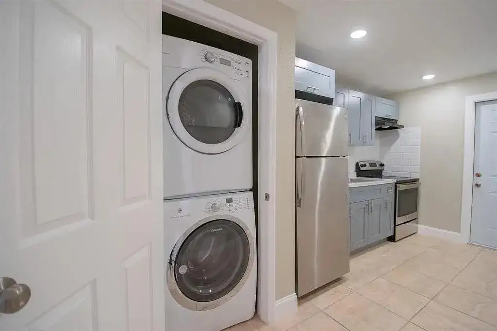 508 N 23RD Street, Fort Pierce FL 34950 photo 3