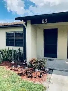 6034 INDRIO Road # 5, Fort Pierce FL 34951