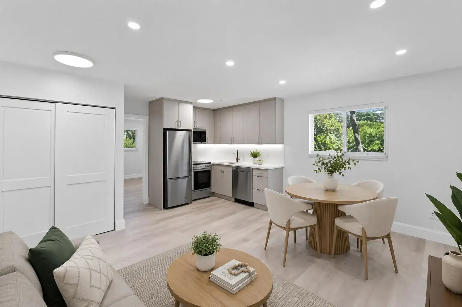 1101 NE 18th Avenue # 1, Fort Lauderdale FL 33304