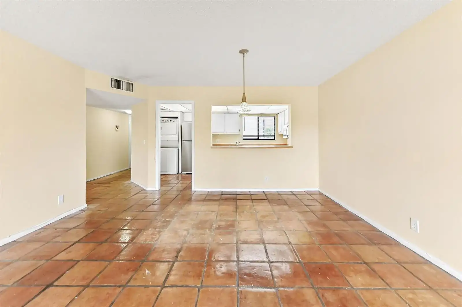 2820 Tennis Club Drive # 401, West Palm Beach FL 33417 photo 4