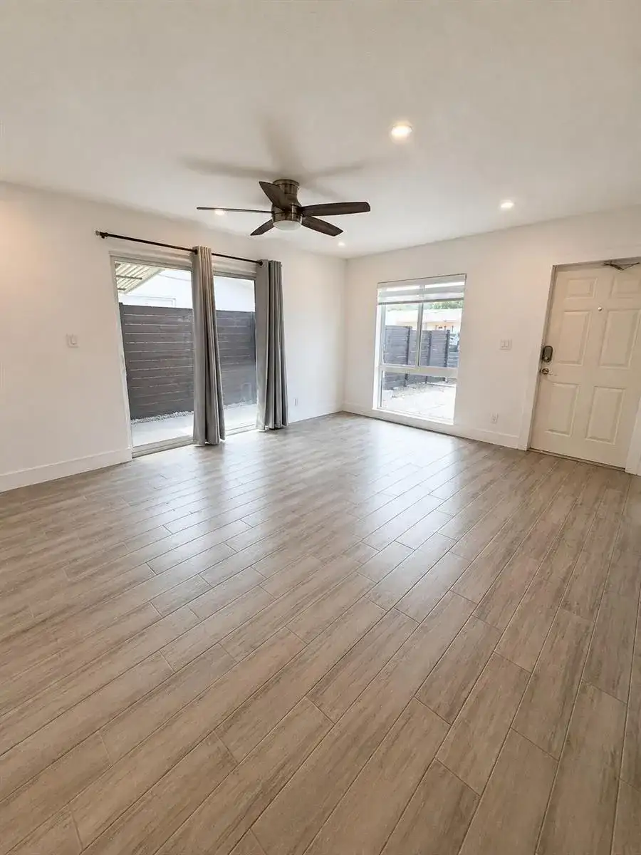 134 NW 57th Street, Oakland Park FL 33309 photo 4