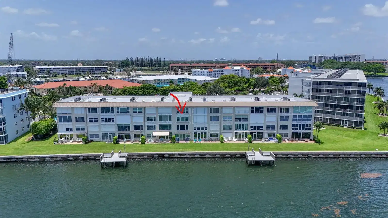 52 Yacht Club Drive # 305, North Palm Beach FL 33408