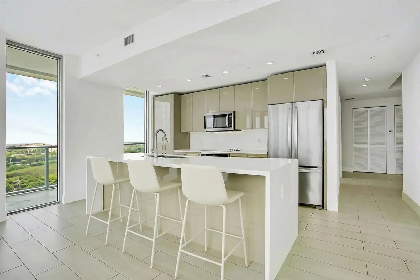 2000 Metropica Way # 1503, Sunrise FL 33323 photo 2