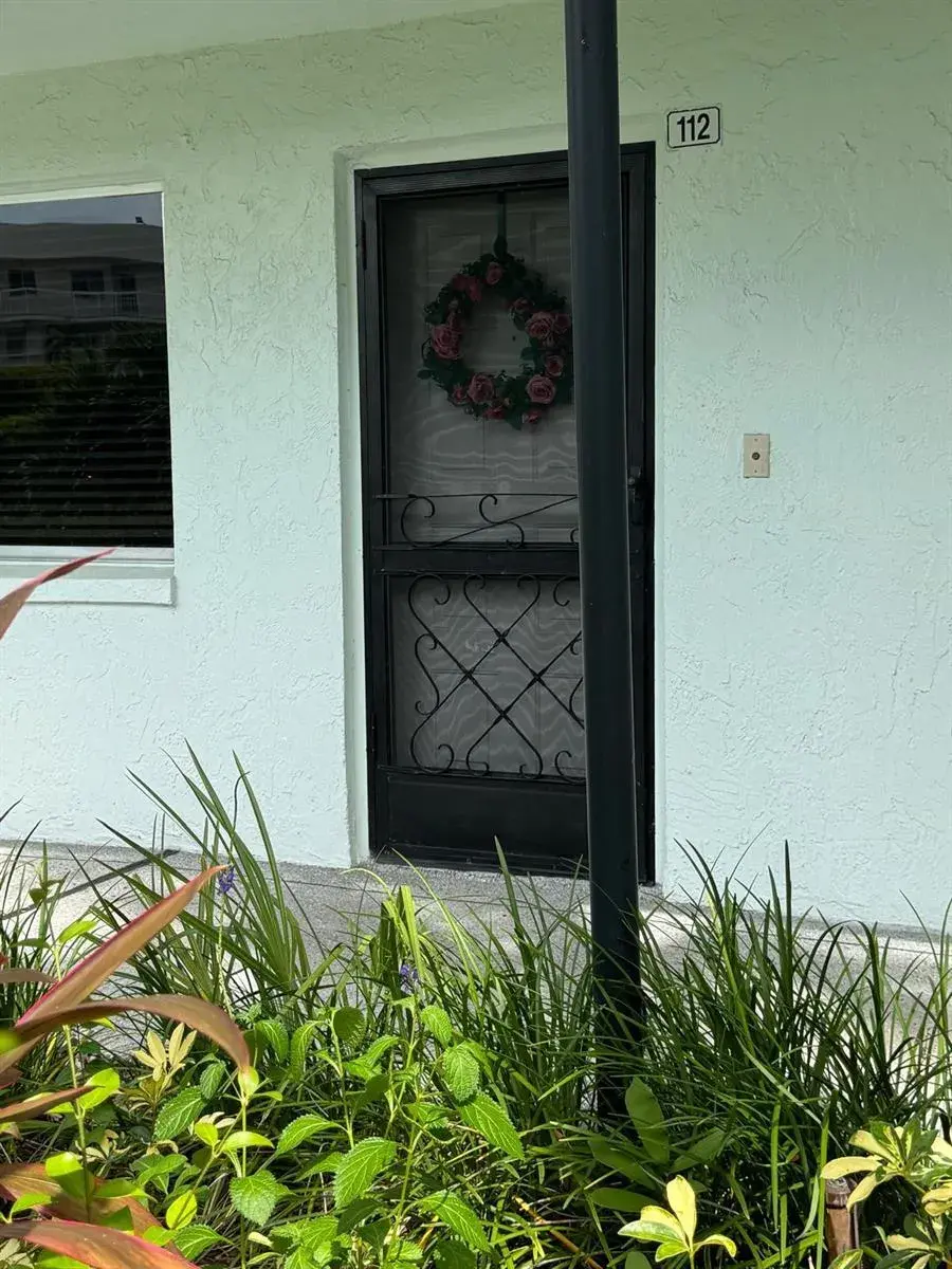 6698 10th Avenue N # 112, Lake Worth FL 33467