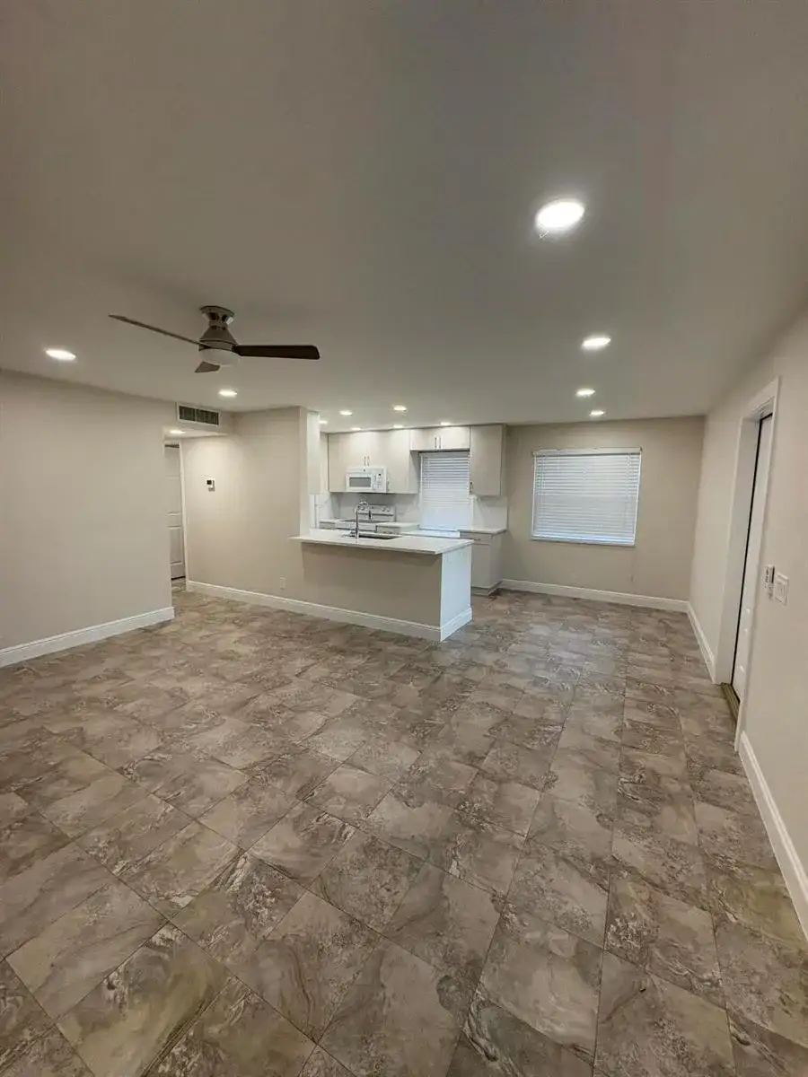 883 Normandy Lane # 883, Delray Beach FL 33484 photo 3