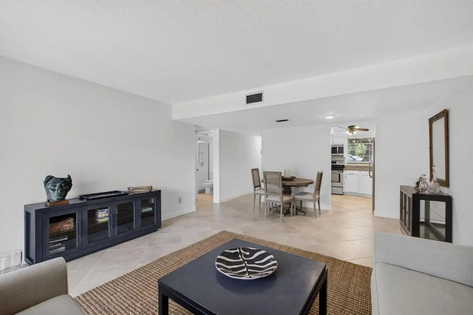 18081 SE COUNTRY CLUB Drive # 83, Jupiter FL 33469 photo 5