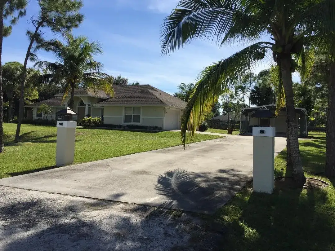 12122 78th Place N, West Palm Beach FL 33412 photo 2