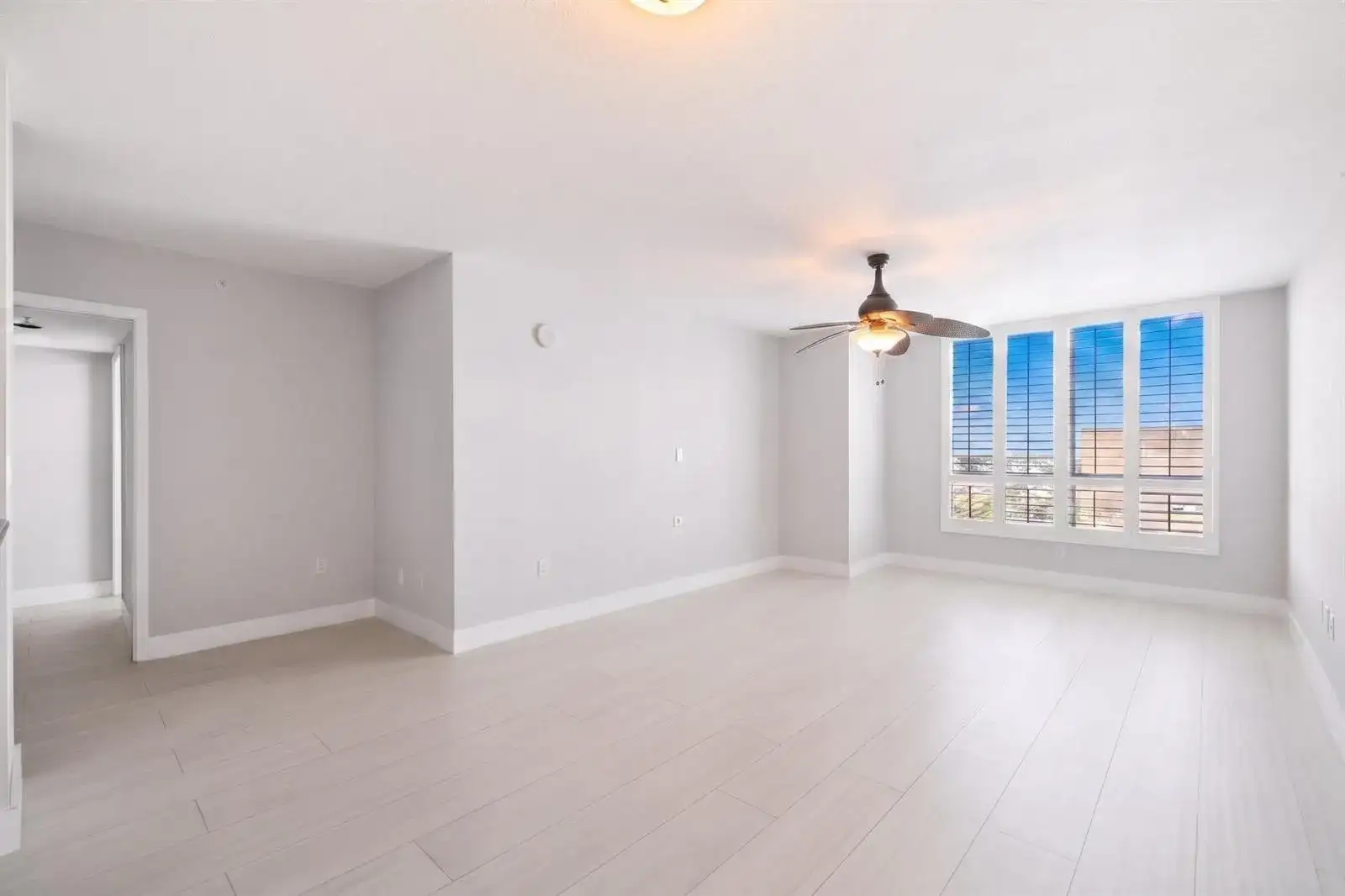610 W LAS OLAS Boulevard # 1016N, Fort Lauderdale FL 33312 photo 2