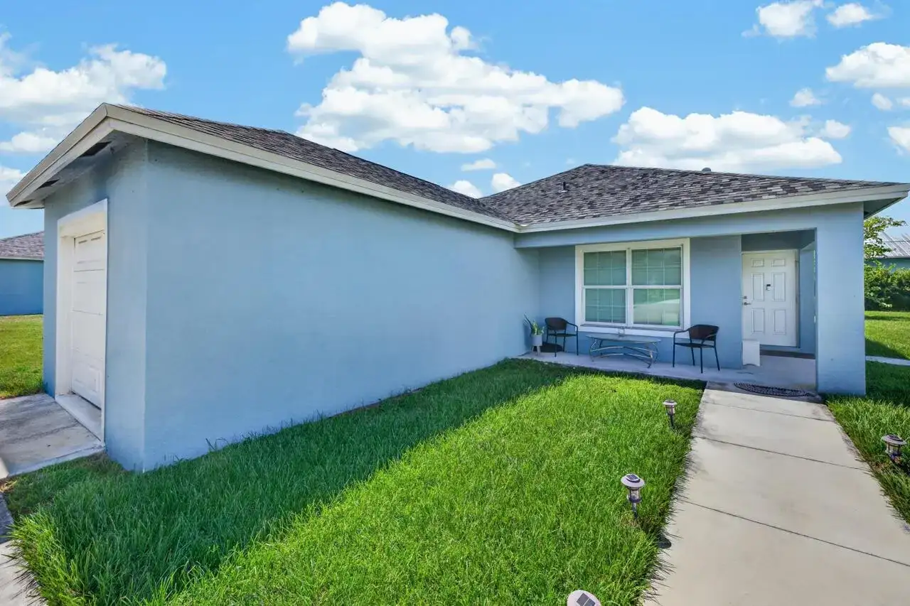 1962 SE GENA Road, Port St. Lucie FL 34952 photo 4