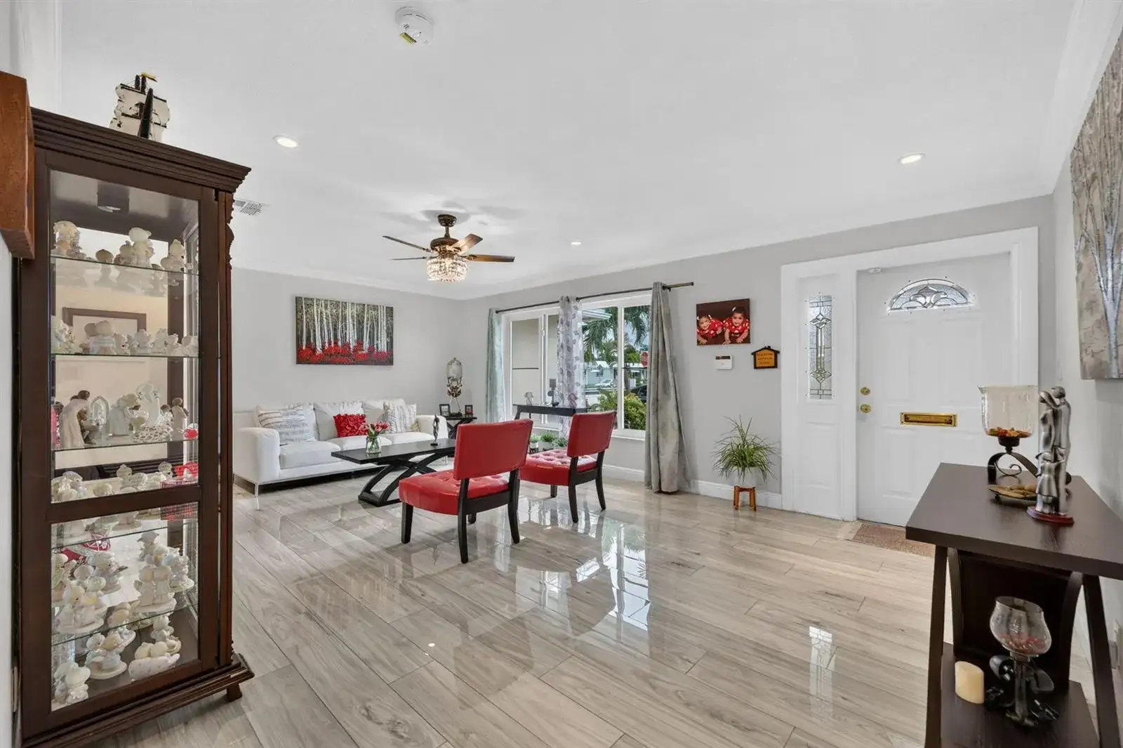 4716 NW 49TH Place, Tamarac FL 33319 photo 5