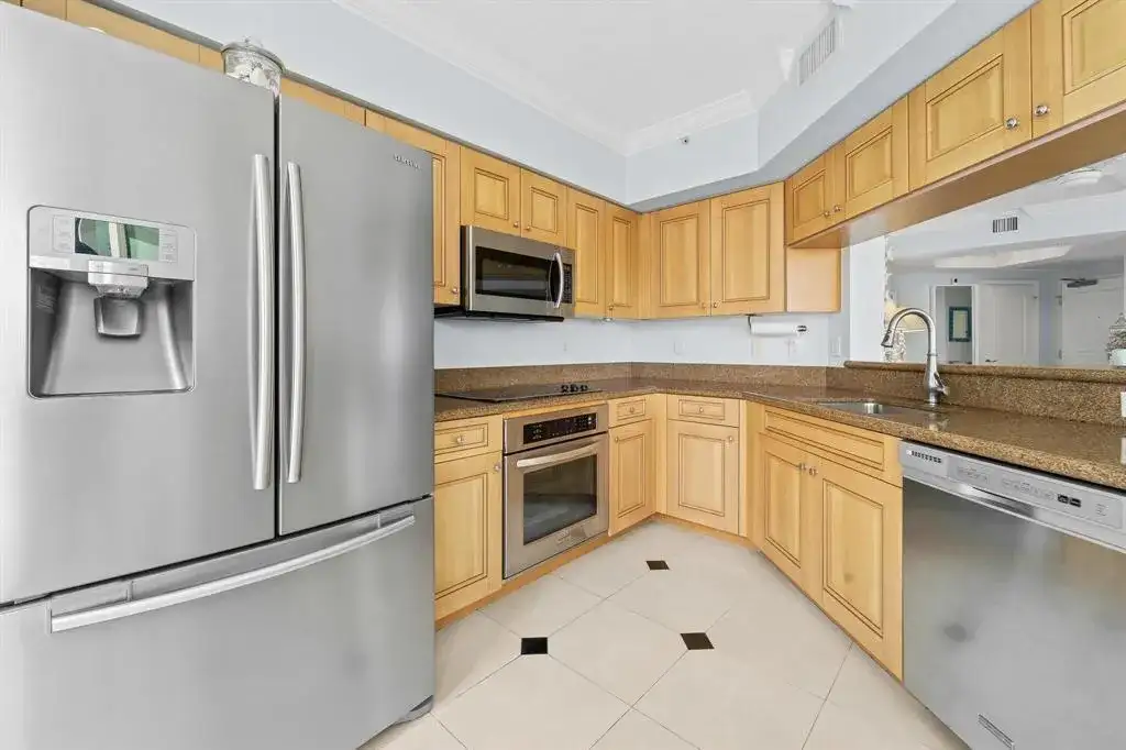 347 N NEW RIVER Drive E # 1004, Fort Lauderdale FL 33301 photo 5