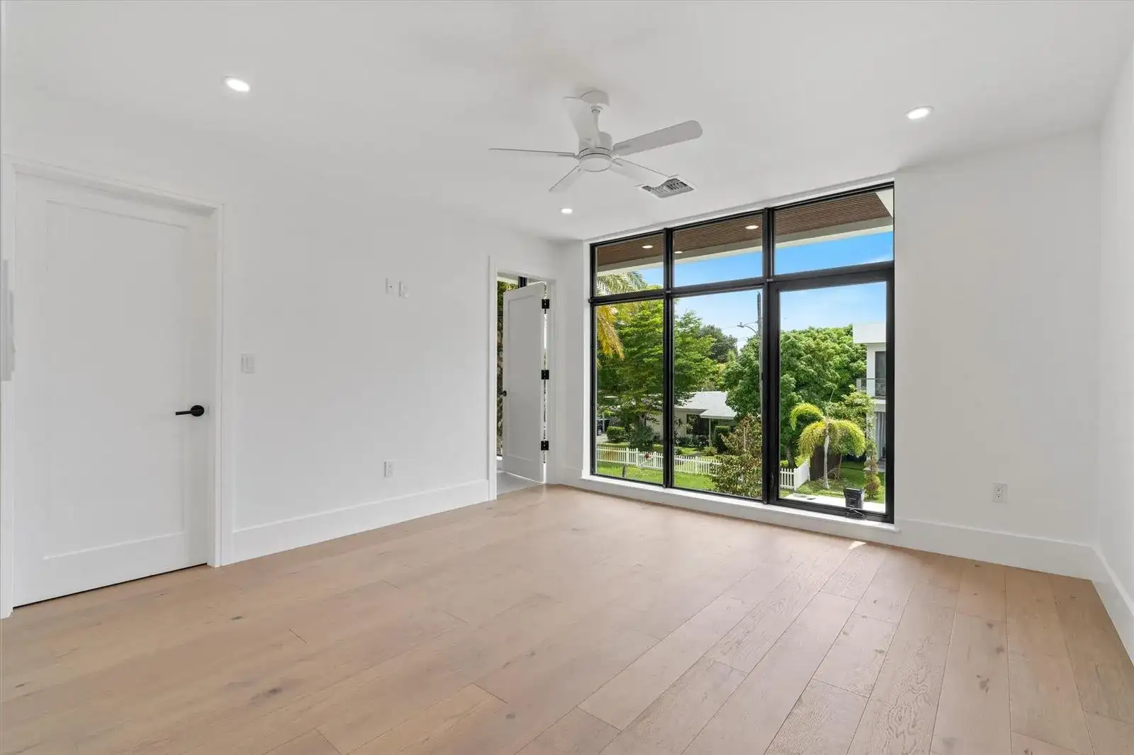 1131 NE 12th Avenue, Fort Lauderdale FL 33304 photo 5