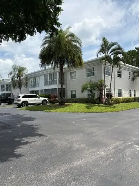 6471 Bay Club Drive # 3, Fort Lauderdale FL 33308