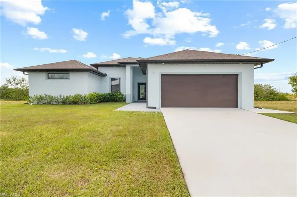 1806 NE 21ST Place, Cape Coral FL 33909 photo 2
