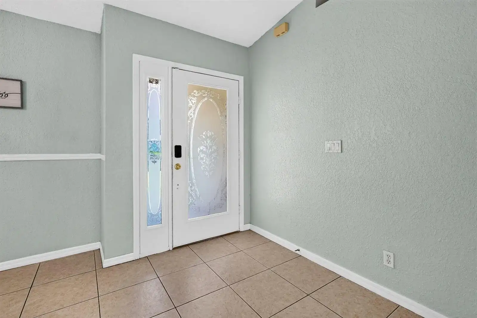 1009 SW FENWAY Road, Port St. Lucie FL 34953 photo 5
