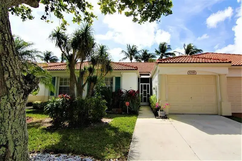 6098 Lake Hibiscus Drive, Delray Beach FL 33484