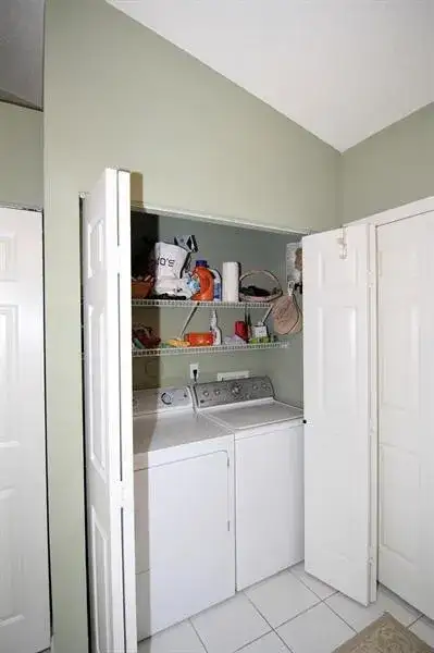 6098 Lake Hibiscus Drive, Delray Beach FL 33484 photo 3