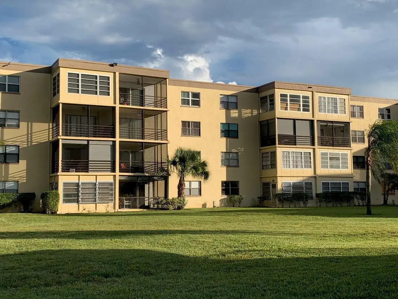 9355 SW 8th Street # 208, Boca Raton FL 33428 photo 2