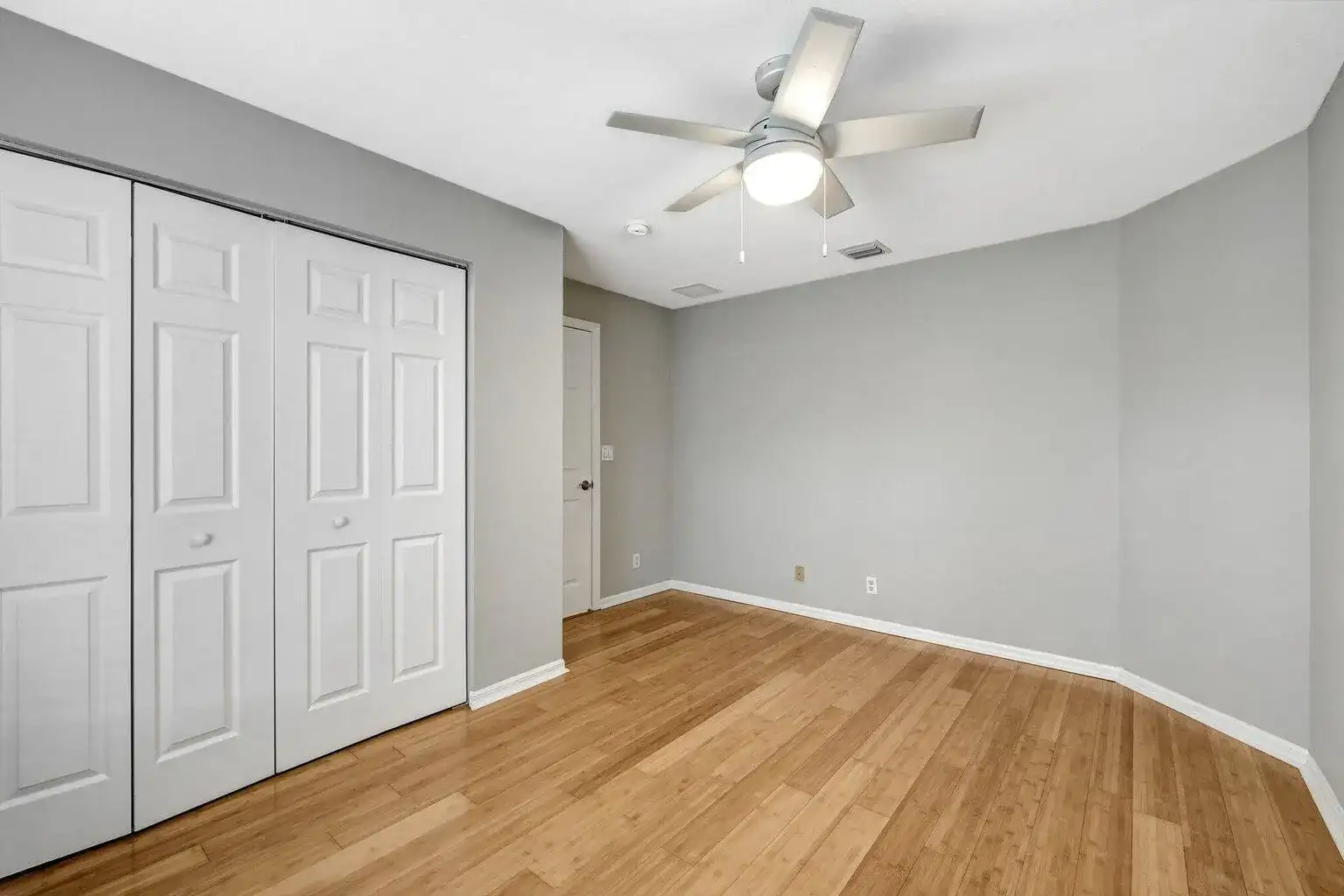 4849 SE GRAHAM Drive, Stuart FL 34997 photo 3
