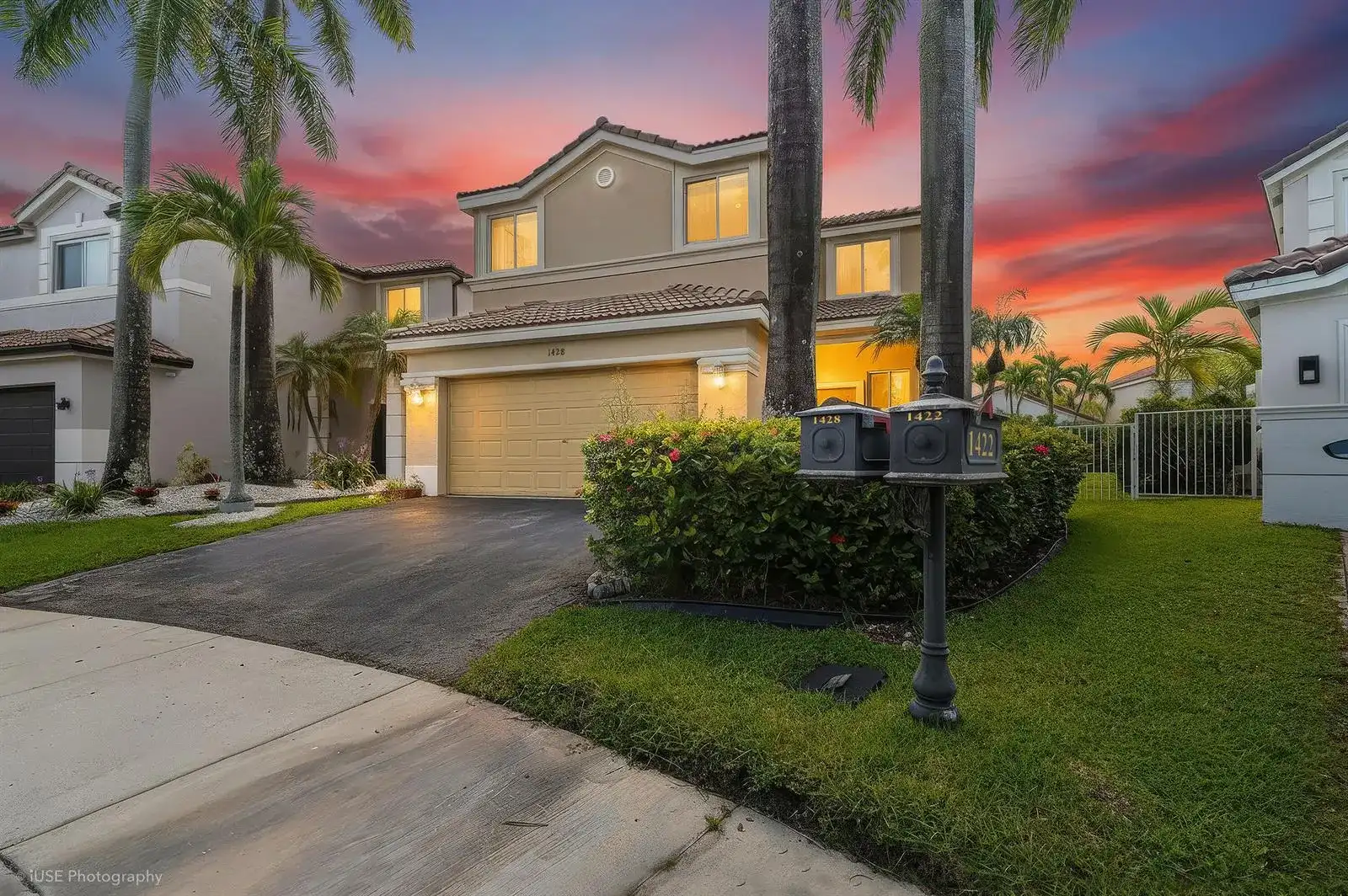 1428 CANARY ISLAND Drive, Weston FL 33327