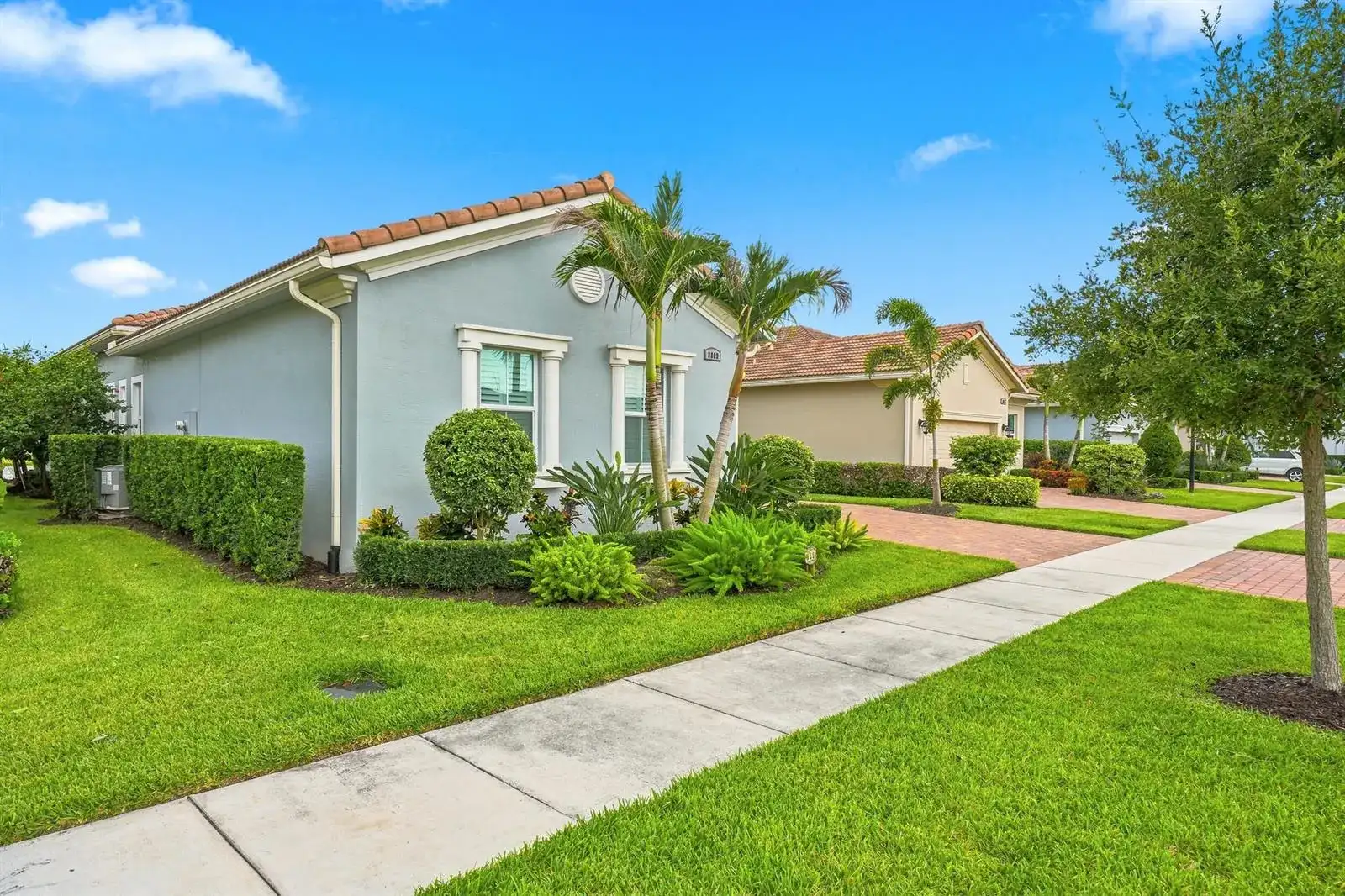 8809 SW Montova Way, Port St. Lucie FL 34987 photo 4