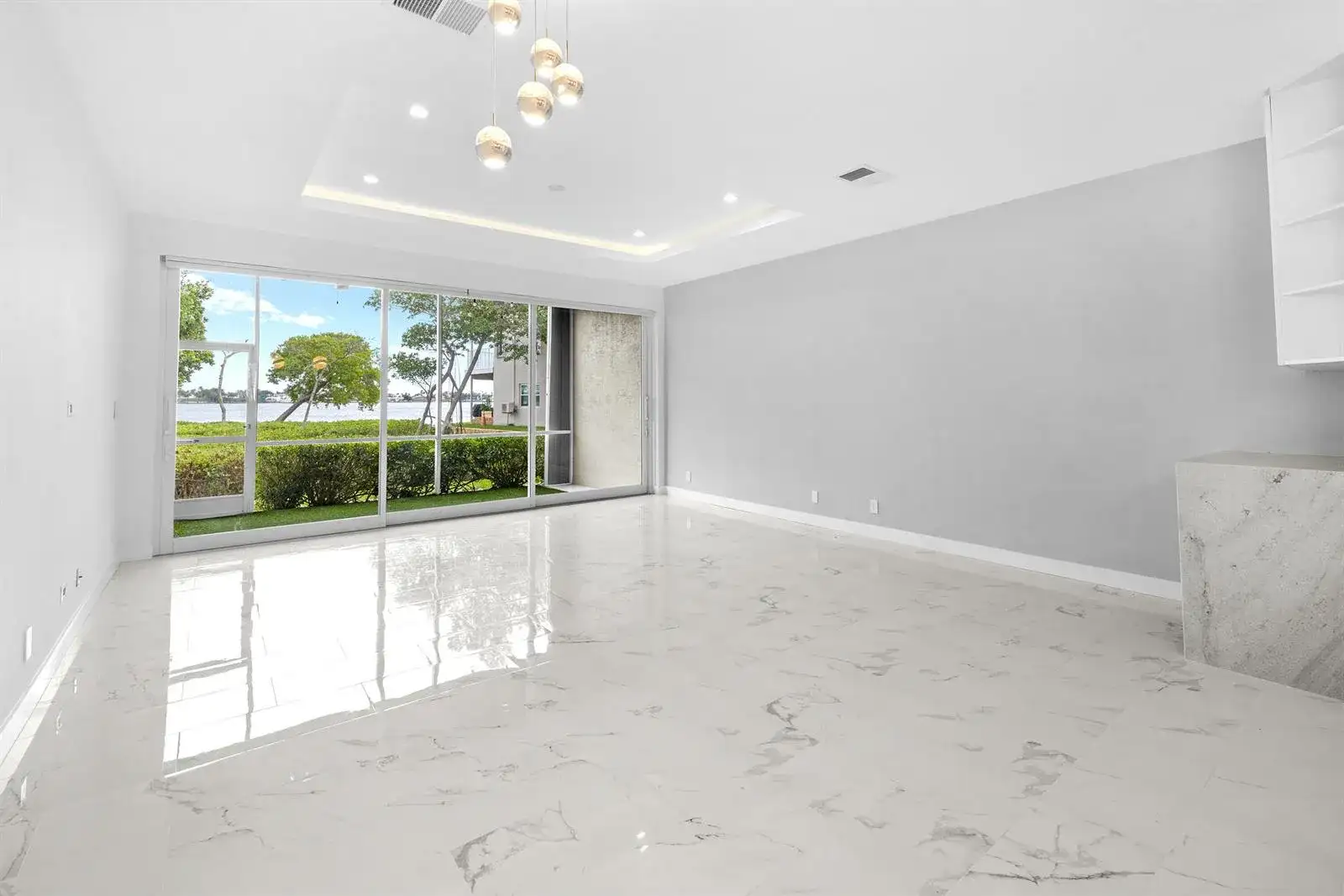 88 N Lakeshore Drive, Hypoluxo FL 33462 photo 5
