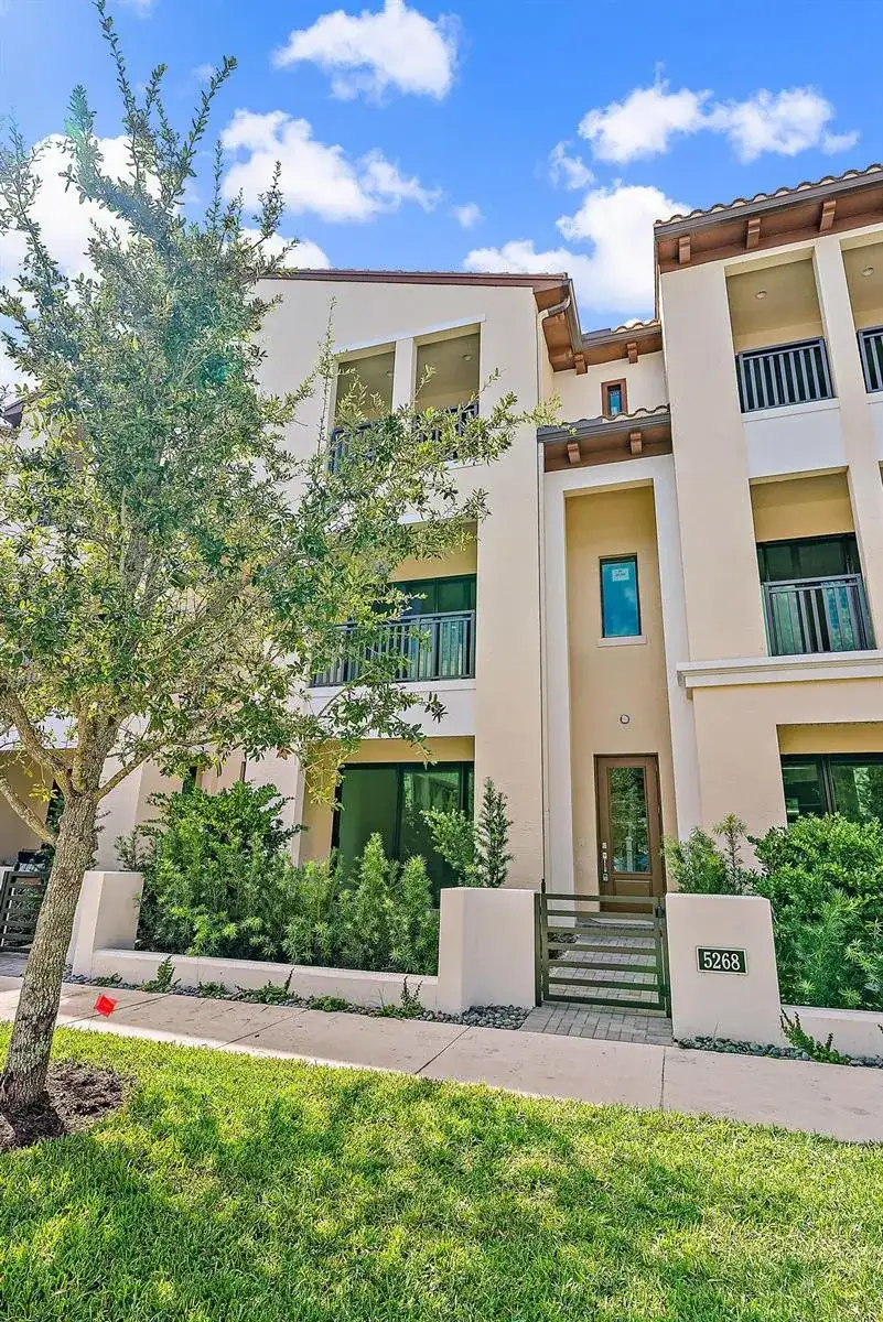 5268 Beckman Terrace, Palm Beach Gardens FL 33418 photo 2