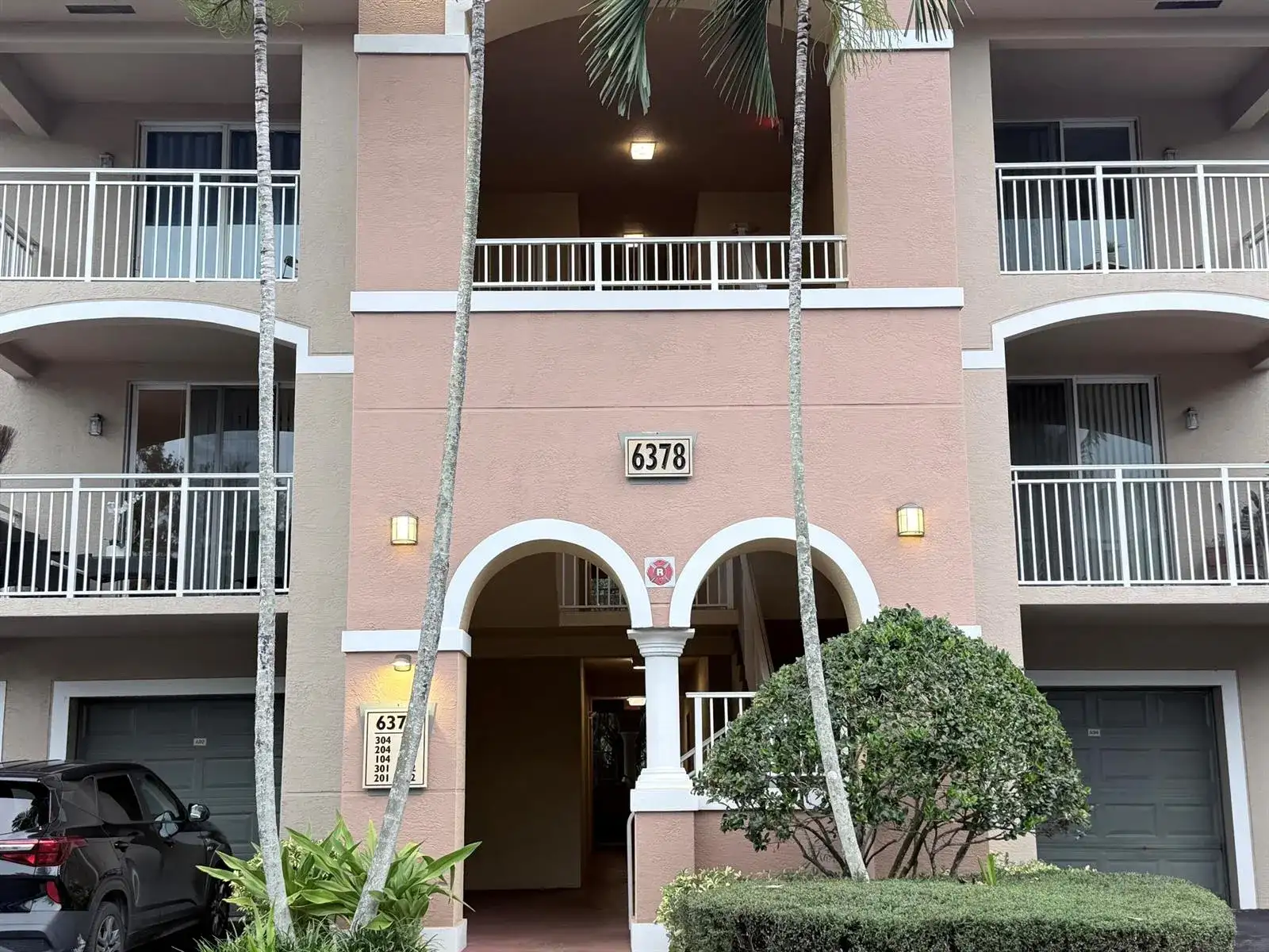 6378 Emerald Dunes Drive # 301, West Palm Beach FL 33411 photo 3